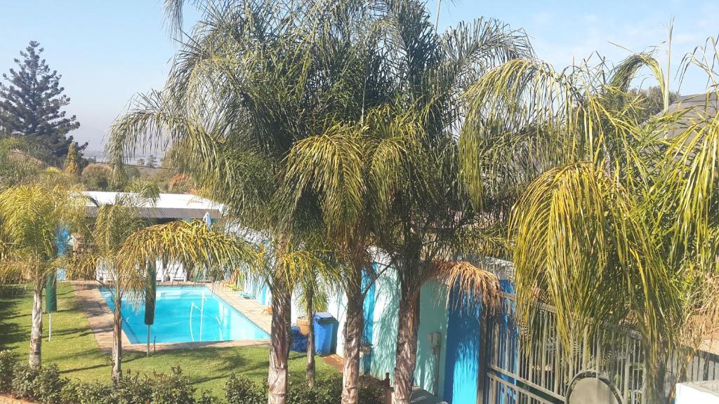 Palm Valley Inn And Day Spa Hartbeespoort Ngoại thất bức ảnh
